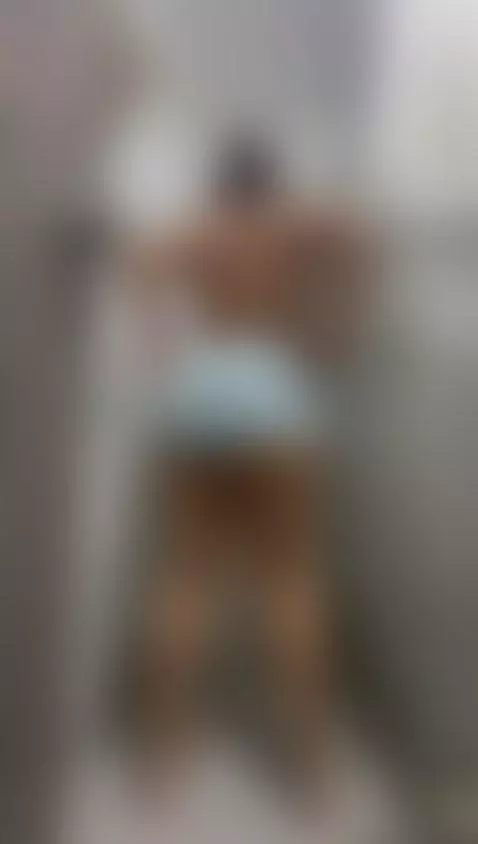 hot, latina, play by gabithompson