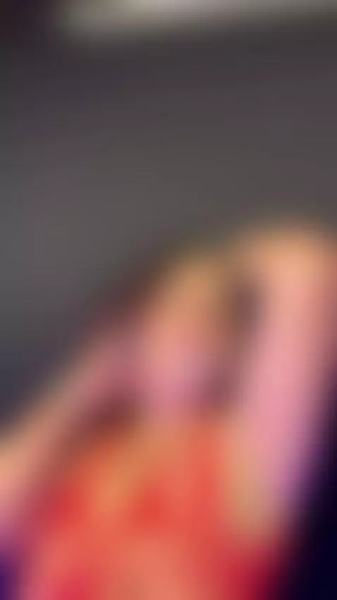 una milfcolombianamuy caliente by luna-naughty1