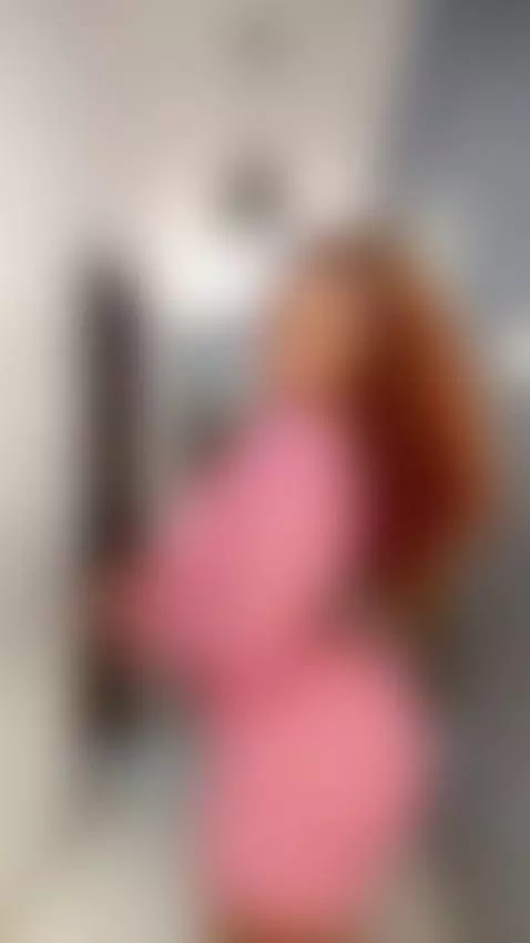 Doesn’t it look so pretty from behind as i grind on my vibe ... by birkinbbyxx