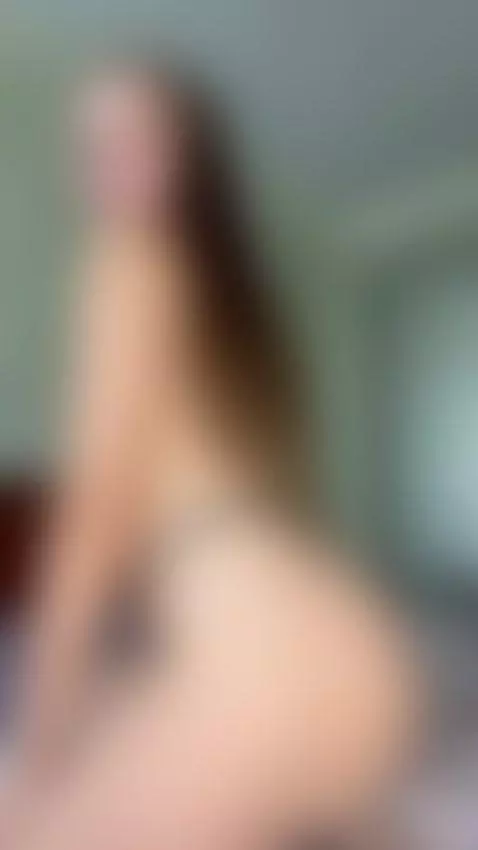 You like it rough, don’t you?
This click won’t be gentle 💥 by emmaamain