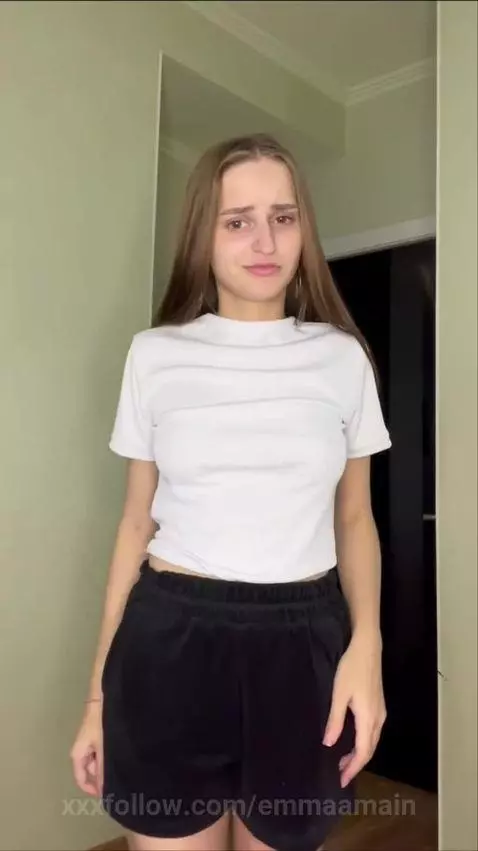 Close your eyes… now open that link 😈
Pleasure starts here. by emmaamain