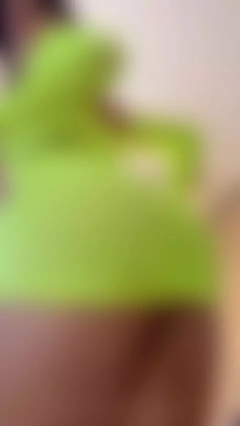 I would like to have my ass in your face & let you taste my ... by nicolettee1