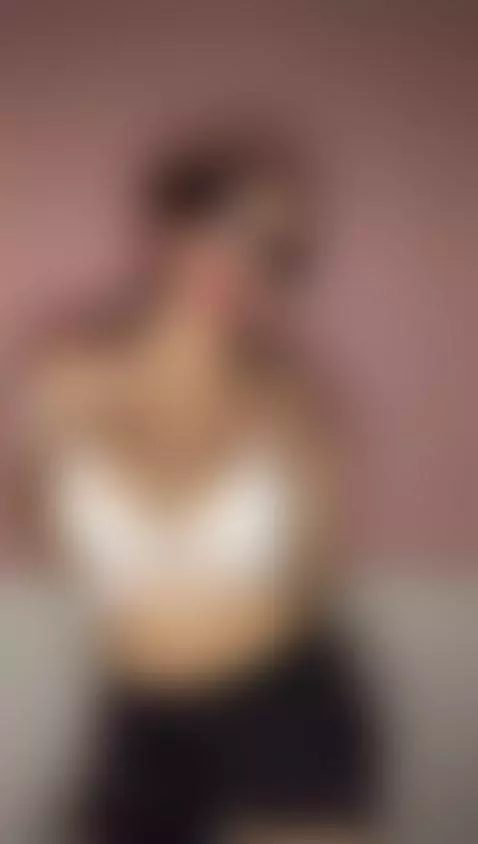 A dancing before sleep !!! by emeralvelvet