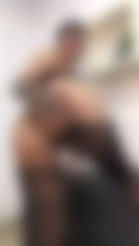 Would you like to see more? Come and find me. by rio-valencia36