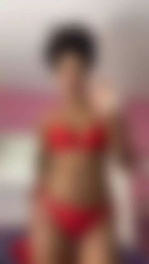 a ti que me pusiste en las 4 esquinas... 💃🔥 by brunett-jhalen