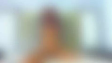 masaje en mis tetas 🤤🤤 by lyath-vega