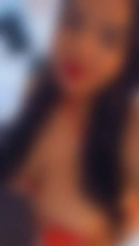 Don't you wanna cum on my pretty face? 🔥 by alexaataylor