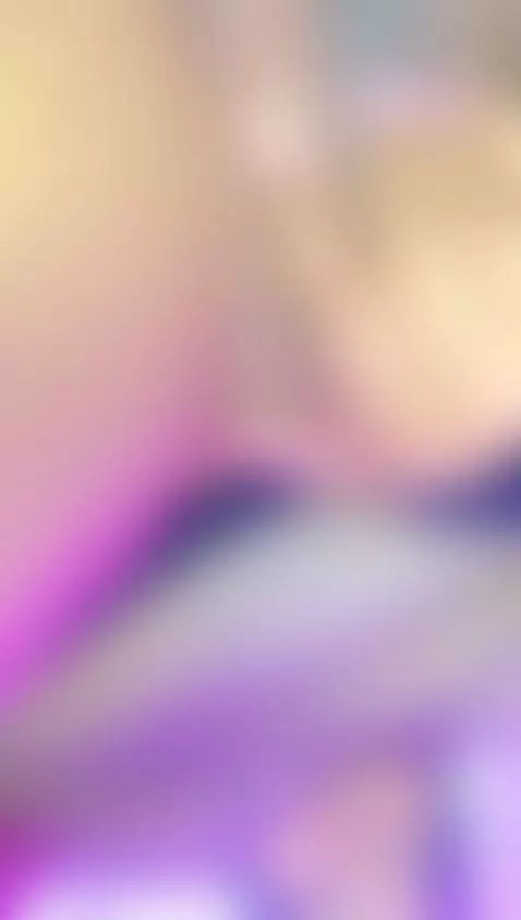 All these curves bouncing live 🍑🔥  https://camsoda.com/alexa... by alexaataylor