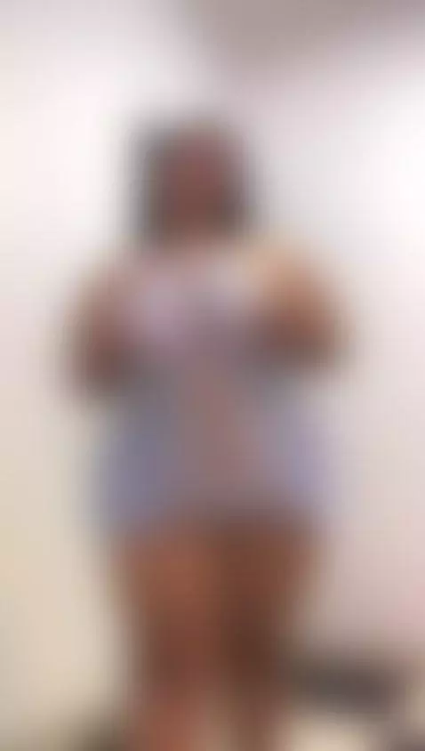 All wet and waiting for you💋💧 by alexaataylor