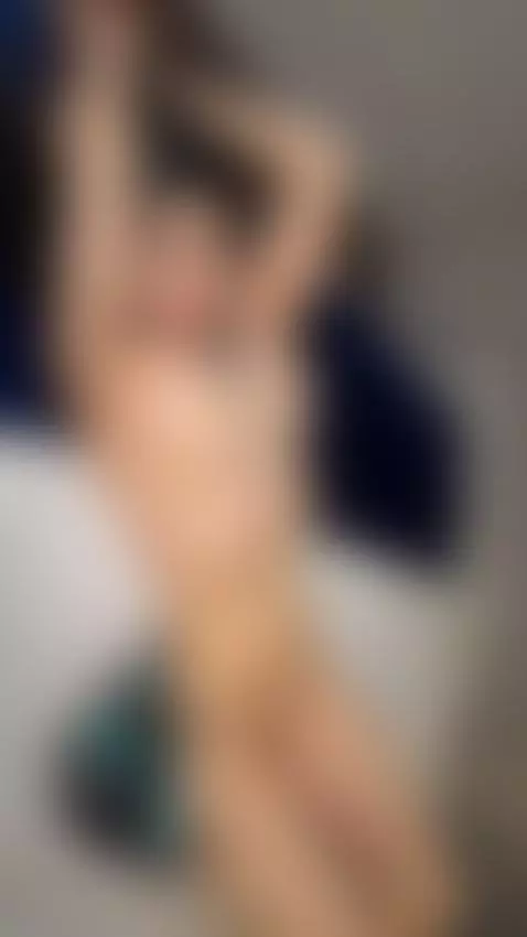 Hey.. Do you want to lie in bed with me?😏❤️ by aleksavamp