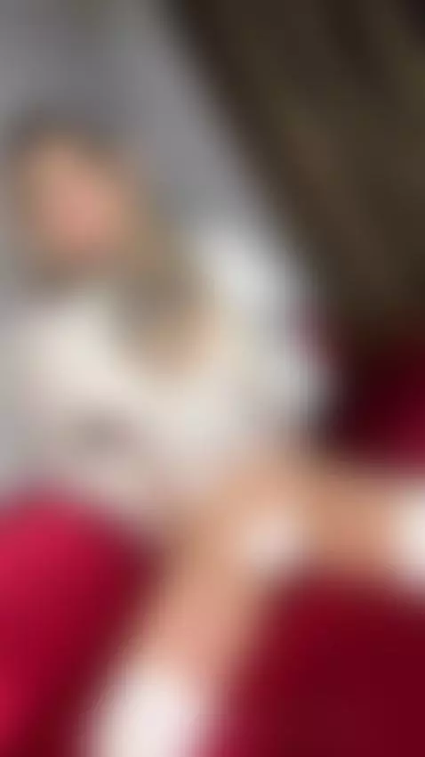 Do you want me to be your dirty elf all night?🎄 by aleksavamp