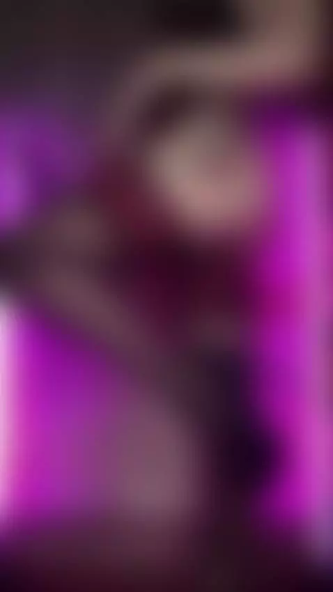 Would you be happy if I wore this to our first date? by aleksavamp