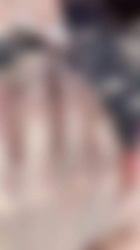 Big, huge, or just right? by aleksavamp