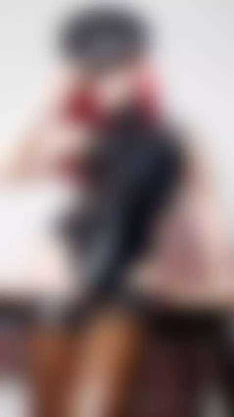 I'm waiting for you😏 by aleksavamp