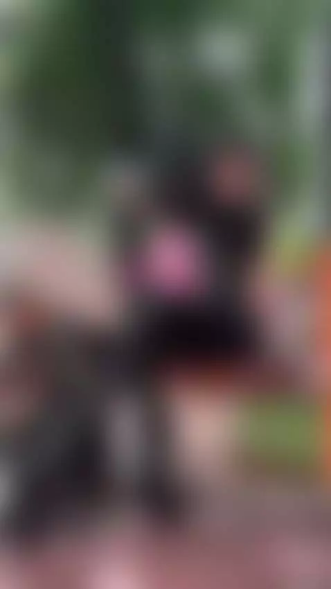 Does this latex outfit look good on me by aleksavamp