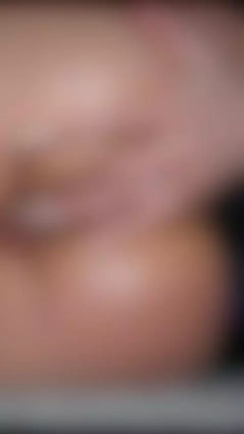 Which hole do you choose? by aleksavamp