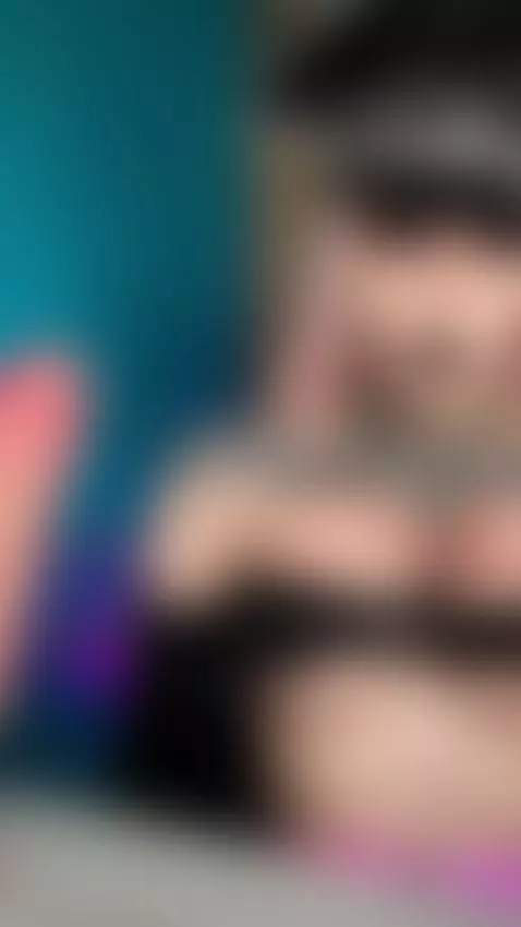 Wanna see what I do with this?😈check out on my OF by aleksavamp