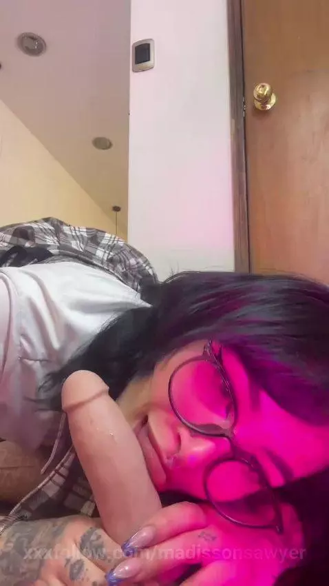 Blowjob Queen in Action 👑👅 by madissonsawyer