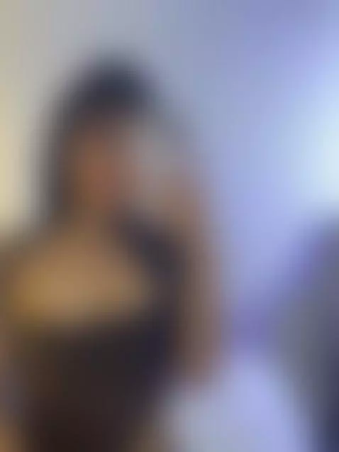 I’m your wildest late-night fantasy by rousezafira