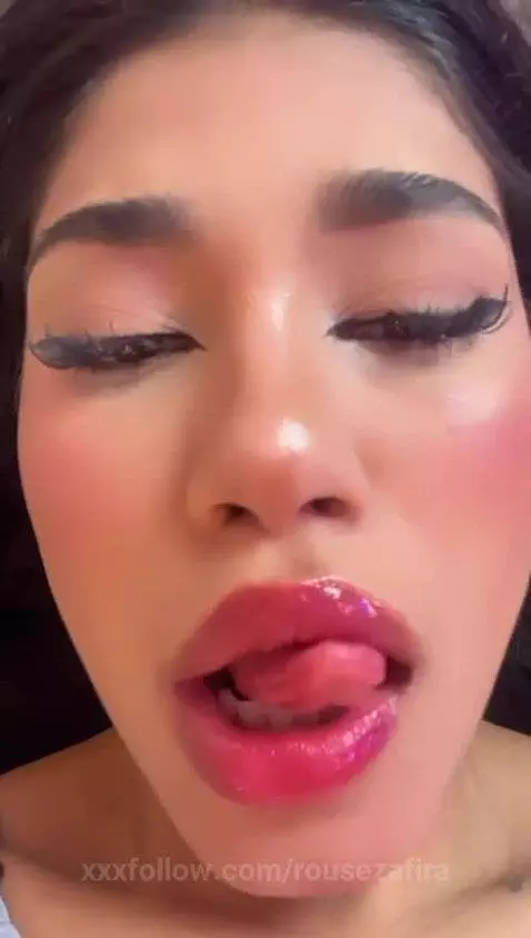 Undress me with your eyes by rousezafira