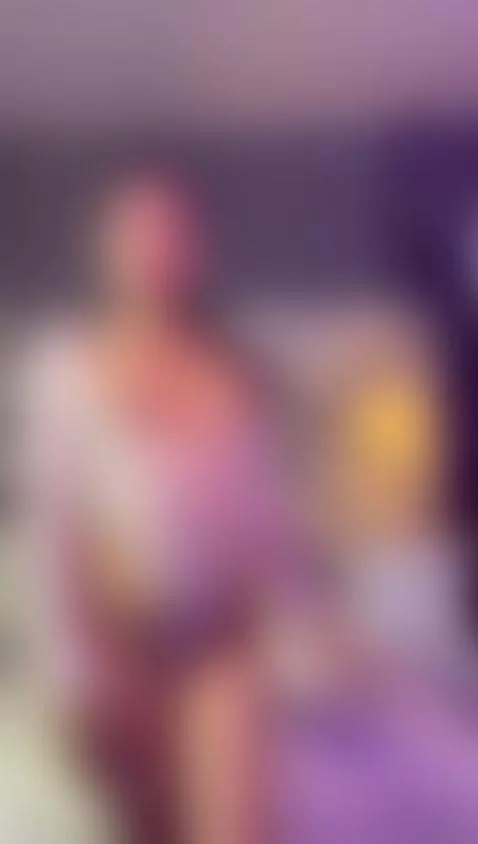 Watch my ass bounce while I ride slow and deep by rousezafira