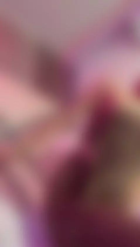 little bit of me… so you can’t stop thinking about it. by rousezafira