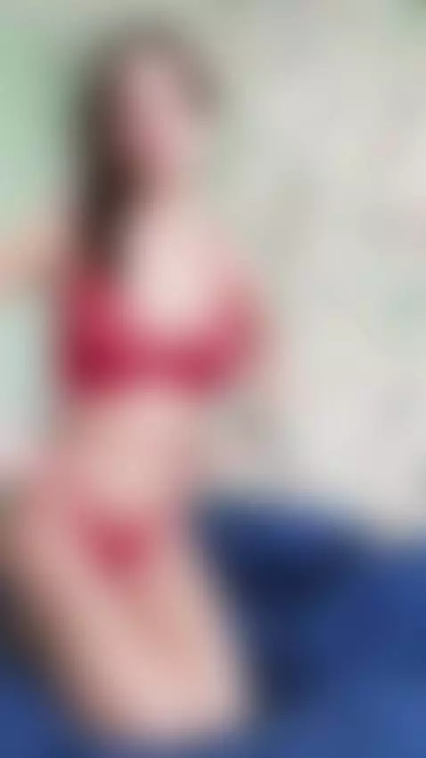 I’m waiting for you here in my bed, baby 😏 by arimoon