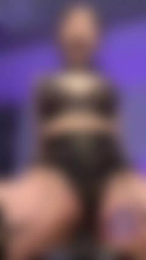 Adrianna Savu's expertise in BDSM makes her subs shiver with... by adriannasavu