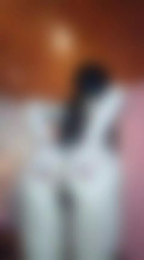 I love to undress very slowly and have you watch my beautifu... by ariabonnet