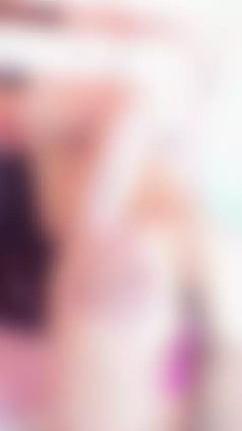 I open my ass so you can see my little hole  😳🤭 by ariabonnet