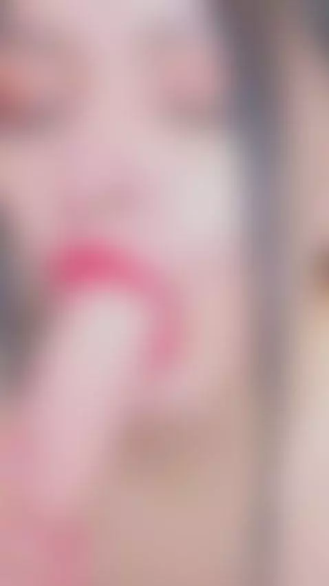 A nice blowjob for my favorite toy, want one?🍆🥵 by ariabonnet