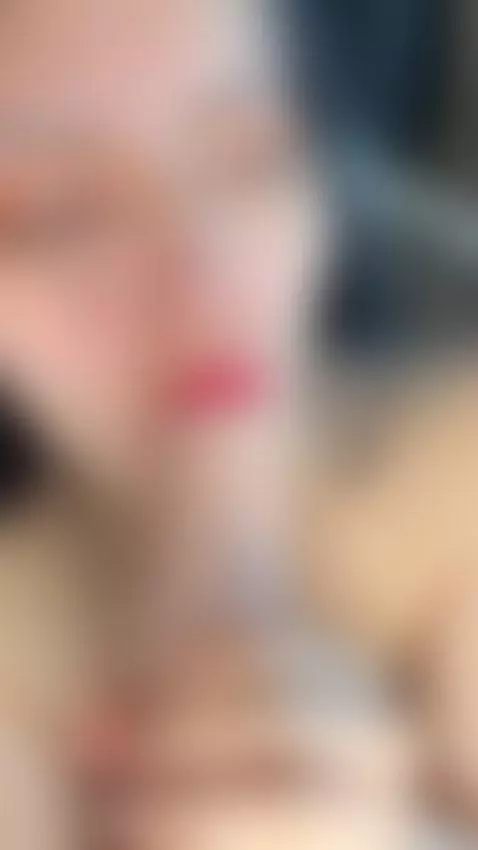 a delicious blowjob on your white cock 🍆🤤 by ariabonnet