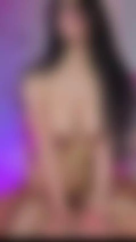 My stepbrother walked into my room, and I ended up having se... by ariabonnet