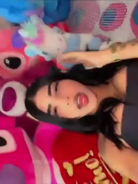 quiero tu opiniom 
https://es.stripchat.com/GAVI_LOVECK by gavi-loveck