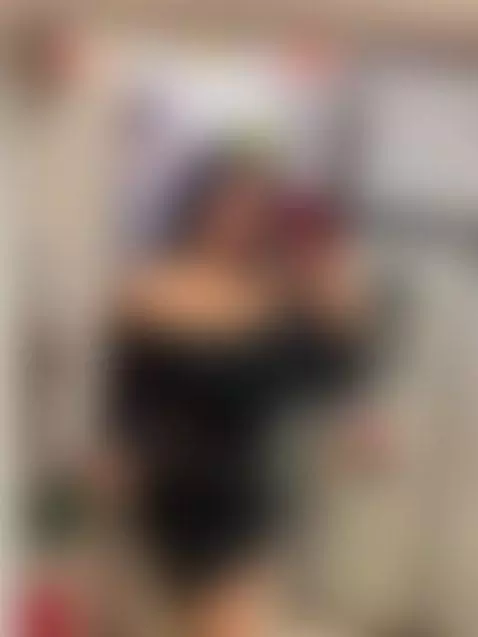 Quiet to see me. I'm online at the moment, enter my platform... by gavi-loveck