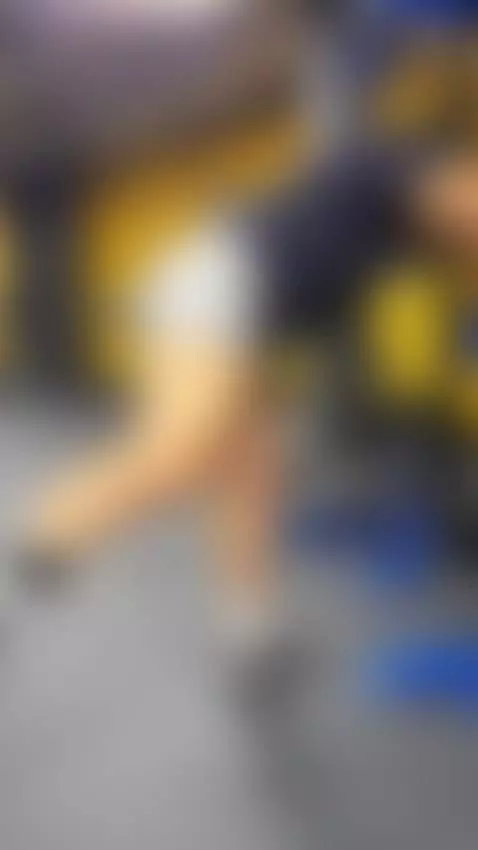 Would you fuck me at the gym? by elisa-connors