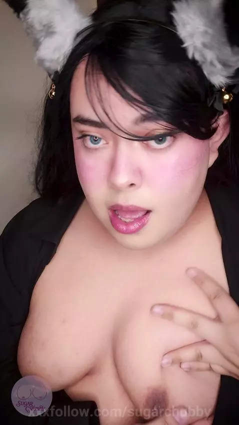 Feeling extra cuddly today… by sugarchubby