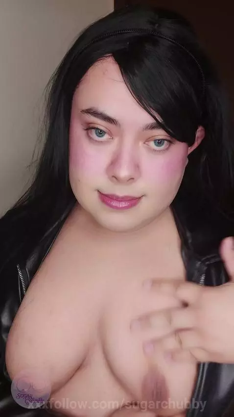 Leaning in close, letting you admire every inch… they look e... by sugarchubby