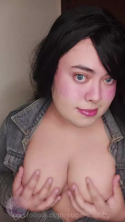 Held them in nice and tight… then let them bounce free, just... by sugarchubby