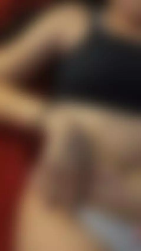 Let's have fun online. Link on my profile by bellabalvin