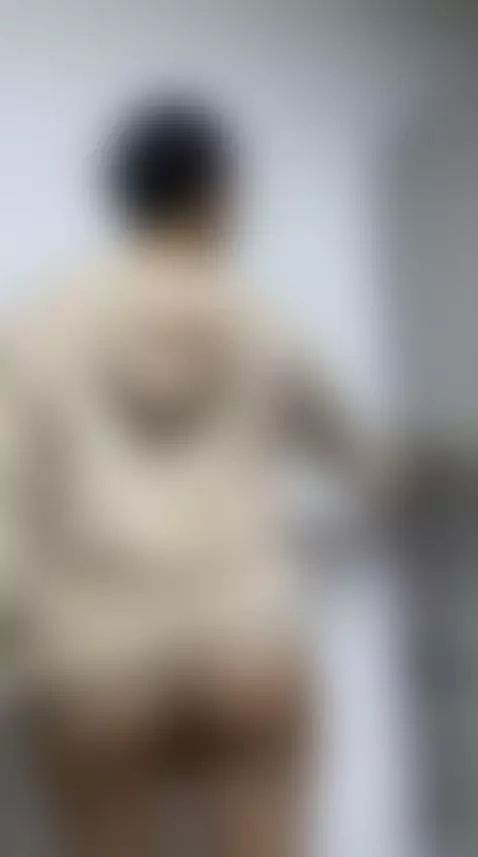 I’m looking for mischief that makes me tremble. by saharalyn