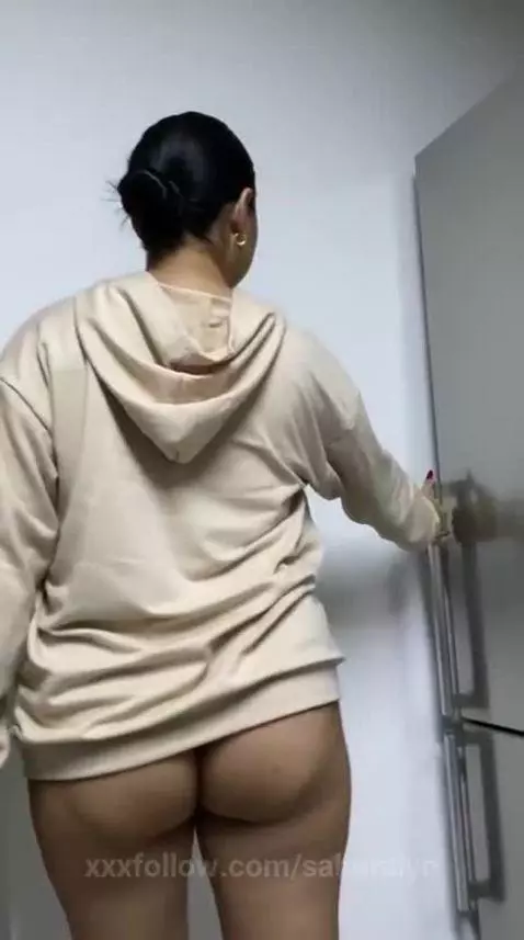 I’m looking for mischief that makes me tremble. by saharalyn