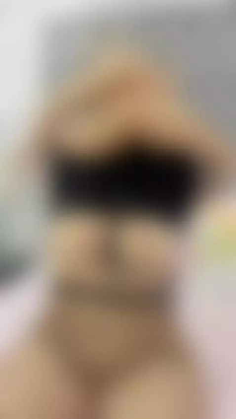 I’m the fantasy wide awake. by celestecox