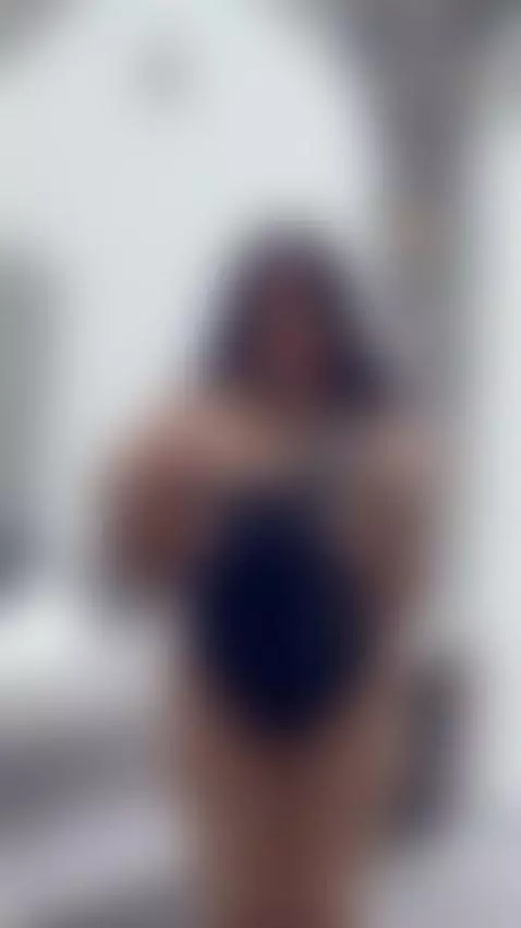 I’m the fantasy wide awake. by celestecox