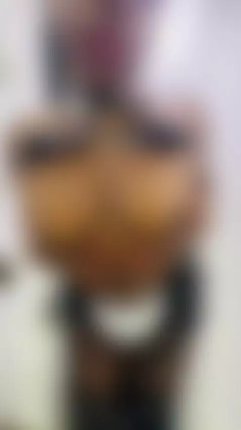 Your hands and my skin have an unfinished date. by manelikstorm