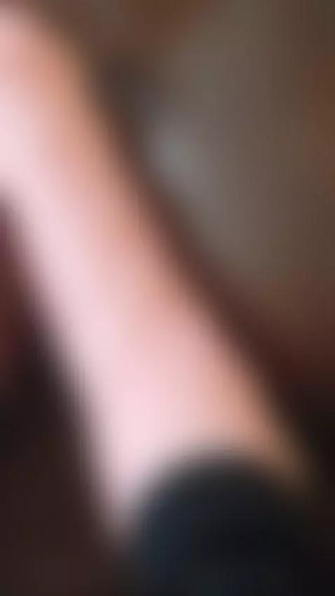 and neither does my attitude. by manelikstorm