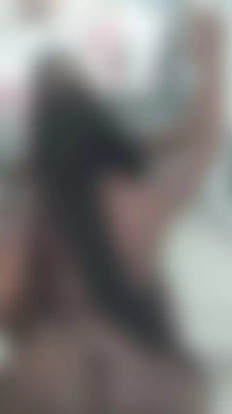 latina, sexy, play by manelikstorm