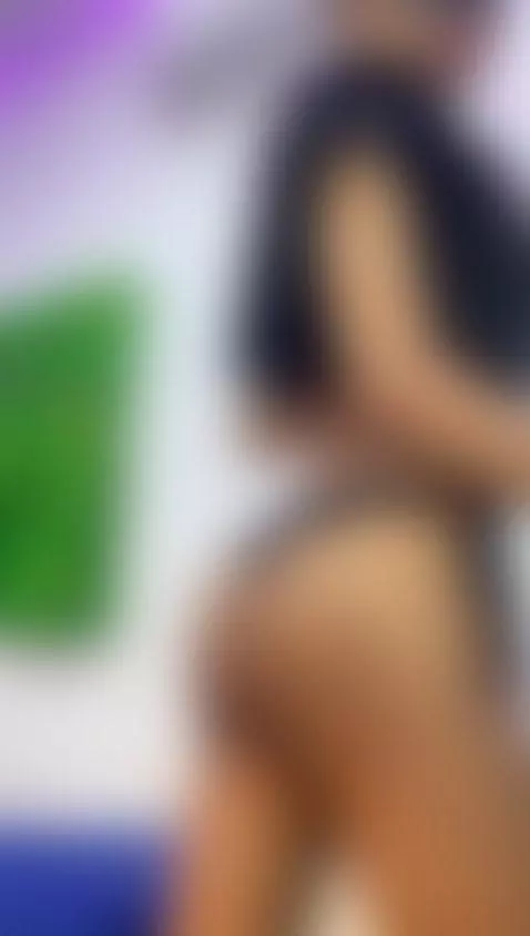 I'm streaming right now! Come in and have a great time with ... by ivone-rose