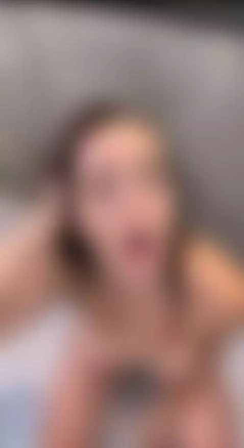 Beauty in the simplest moments 🌸
Want more? Hit that follow ... by evierouge