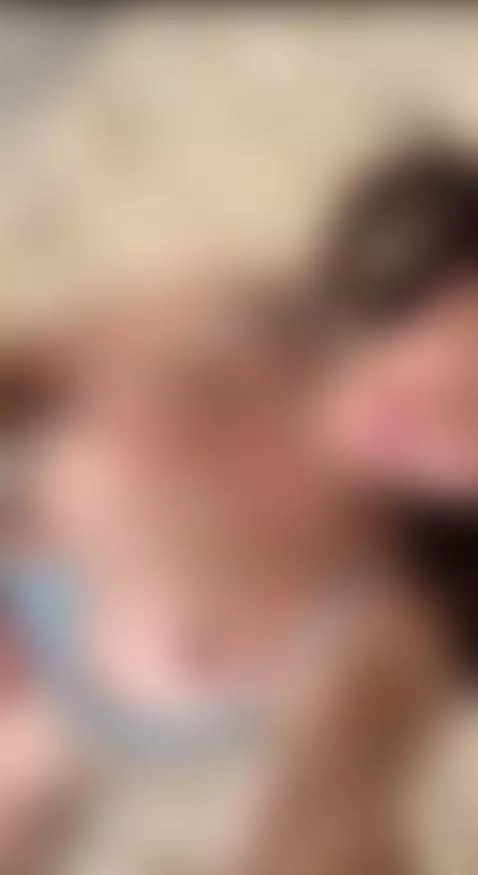 The cutest girl ever! 🌷 Don’t forget to subscribe — link in ... by evierouge